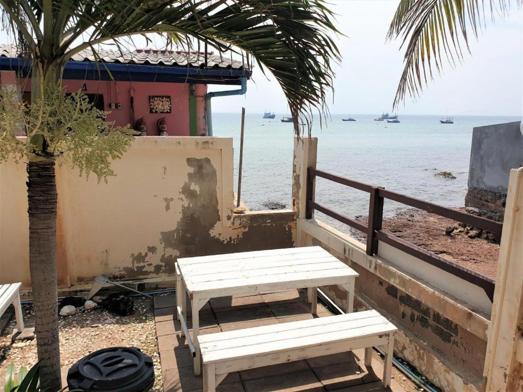Sea Beach Koh Larn 2 Hotel Экстерьер фото